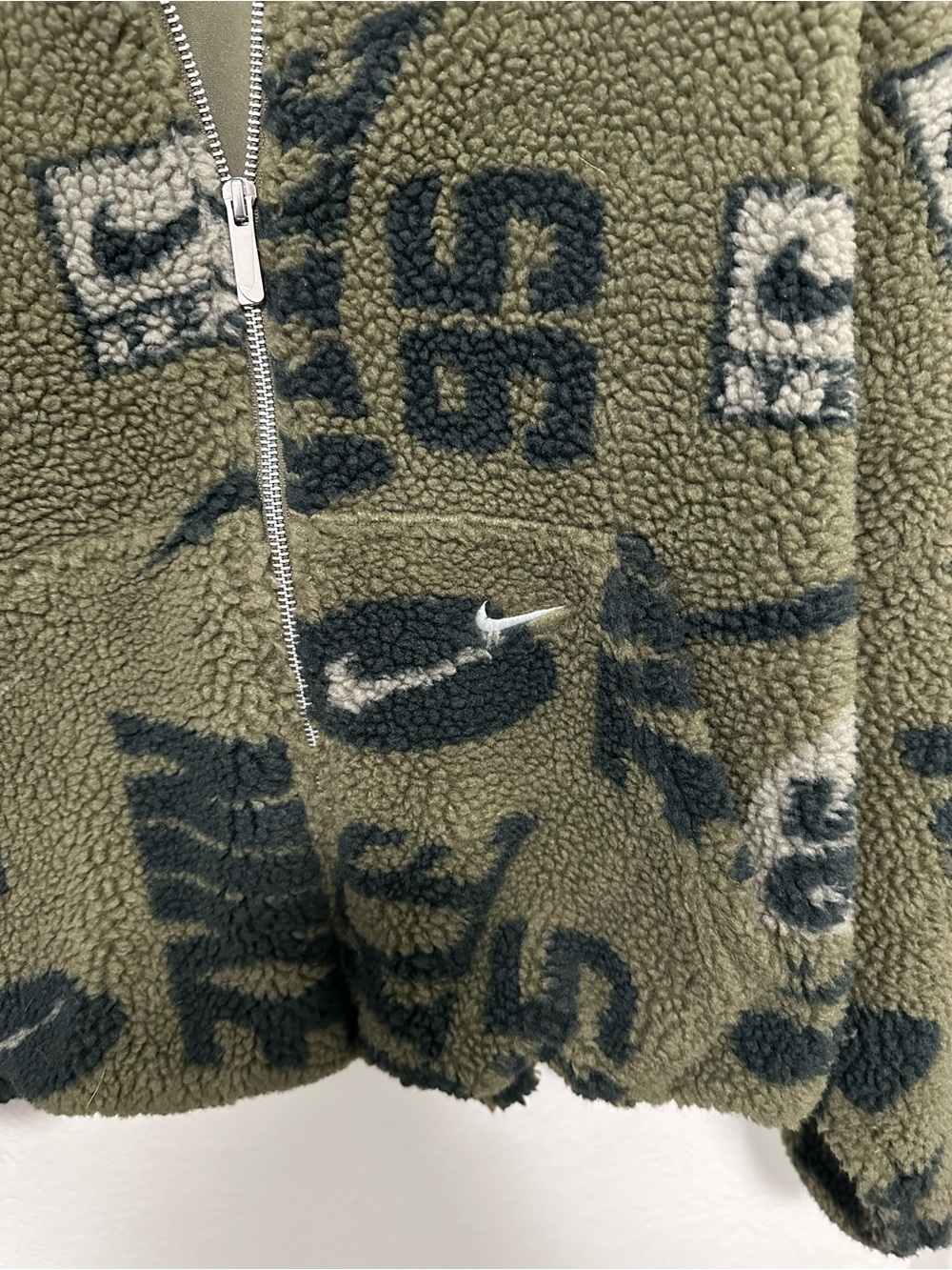Women’s Nike fleece jacket! - Picture 3 of 6